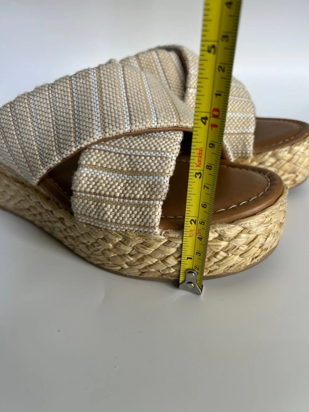 Universal Thread Desi Woven Crisscross Platform Slide Sandals - Cream